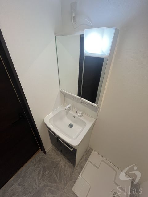 洗面設備　同仕様