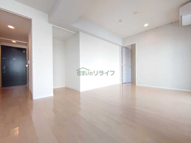 居室・リビング　エスティメゾン新中野