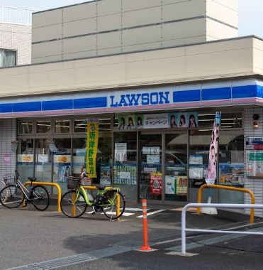 コンビニ　ローソン 大田大森東四丁目店（コンビニ）まで257m