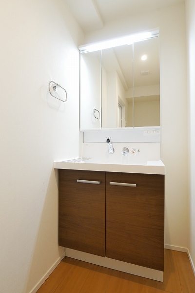 洗面設備　嬉しい独立洗面台