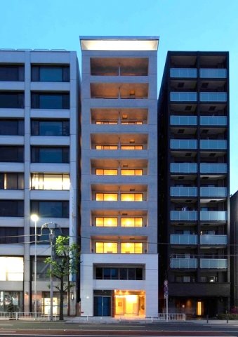 建物外観　2018年築の綺麗な建物です