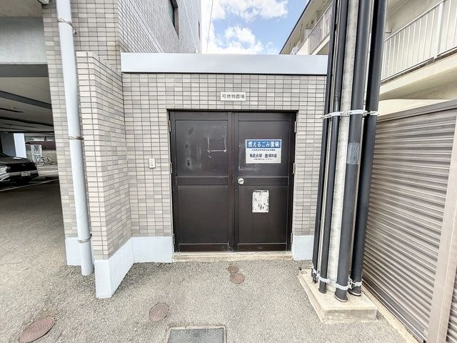 その他共有部分　エントランス