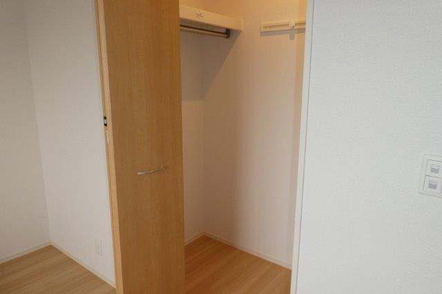 収納　ウォークインクローゼット