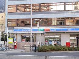コンビニ　ローソン 北区万歳町店（コンビニ）まで157m