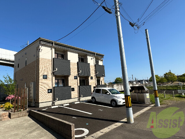 建物外観　名取市大手町１丁目「リヴィエール名取」