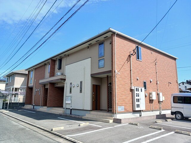 建物外観　落ち着いた雰囲気の外観です