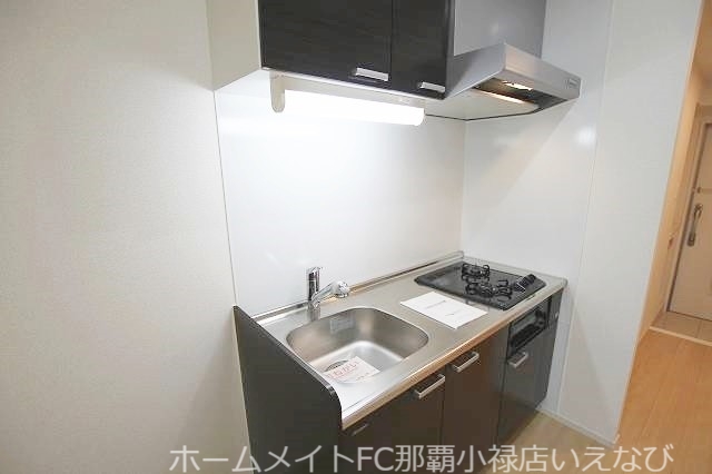 キッチン　※別部屋のお写真となります。