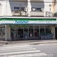 コンビニ　ファミリーマート辻一丁目店（コンビニ）まで400m