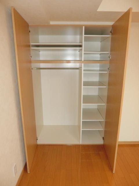 収納　クローゼット