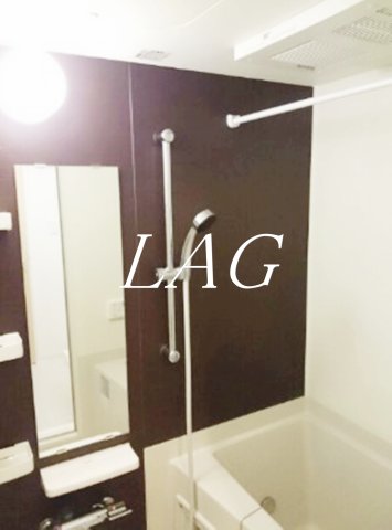 バス・シャワールーム　お風呂です。