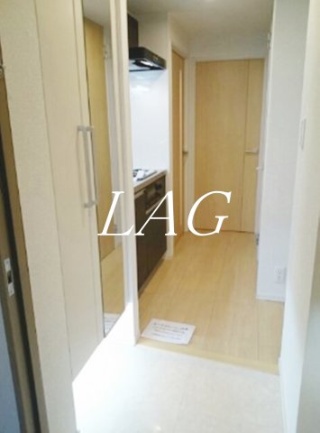 玄関　玄関です。