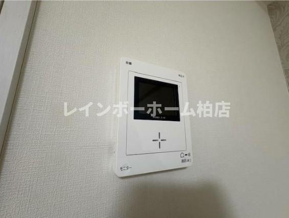 セキュリティ　モニタ付インターホンです
