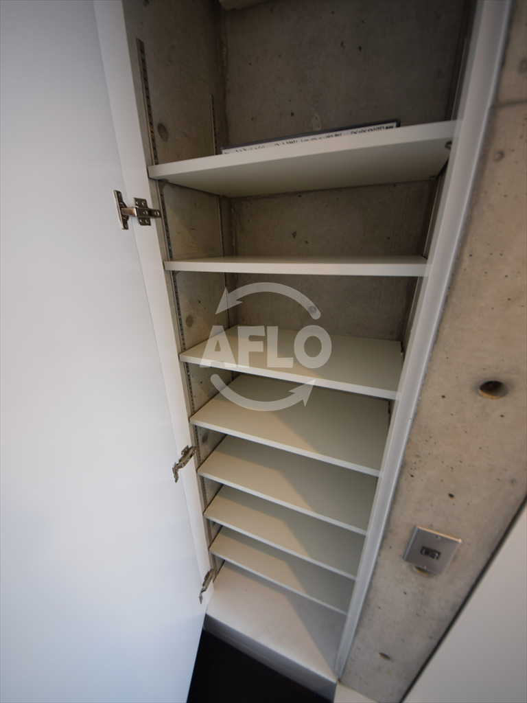 収納　オービットステージ北堀江　シューズボックス