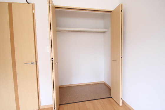 収納　※別部屋の写真です