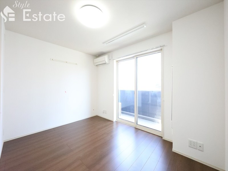 居室・リビング　内装