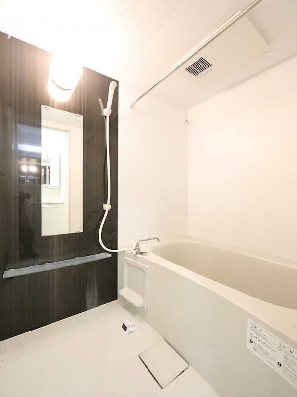 バス・シャワールーム　バスルーム