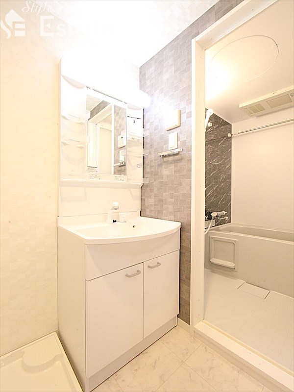 洗面設備　洗面所