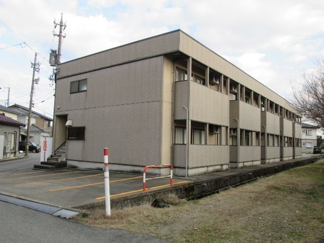 建物外観　ベランダ側