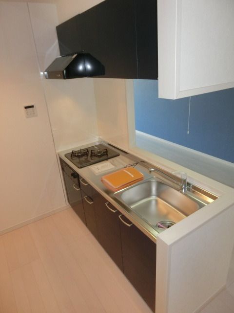 キッチン　システムキッチン（同一タイプ）