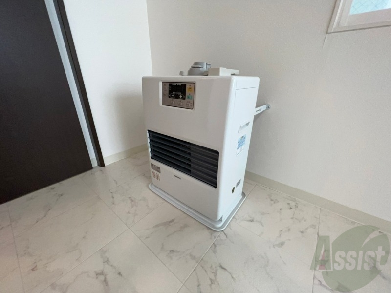 その他設備　灯油暖房です。札幌の寒い冬もこれで大丈夫！