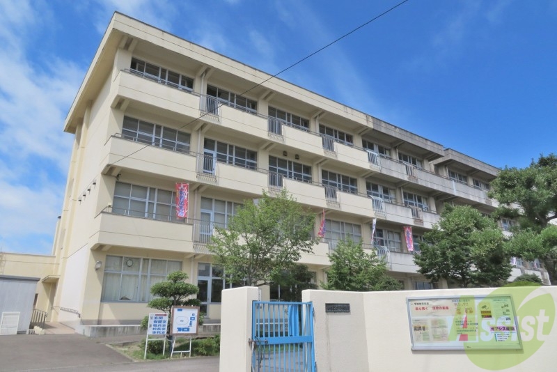 中学校　仙台市立沖野中学校（中学校）まで850m
