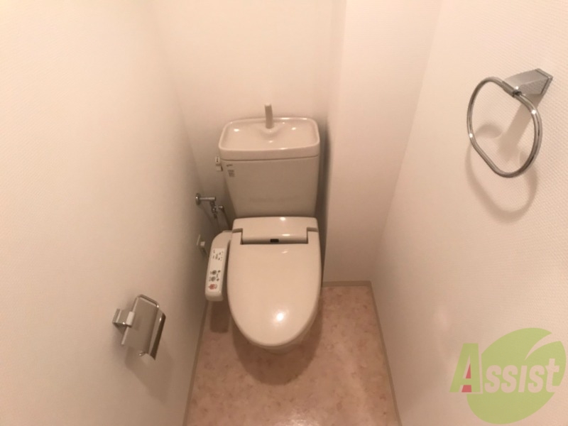 トイレ　トイレにはウォシュレットが付いているので良いですね。