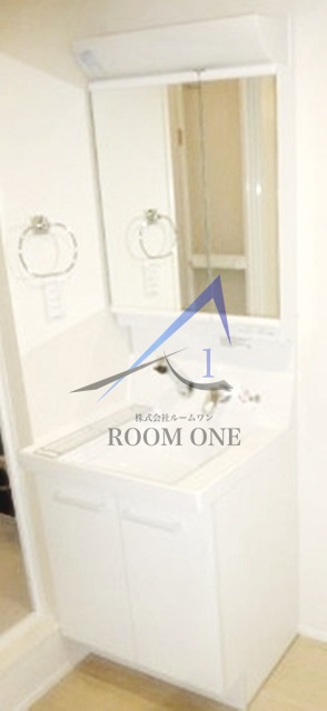 洗面設備　洗面台です。