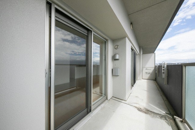 バルコニー　バルコニー