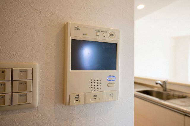 セキュリティ　インターホン