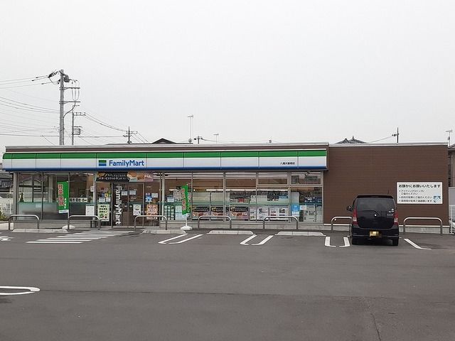 コンビニ　すき家（コンビニ）まで1300m