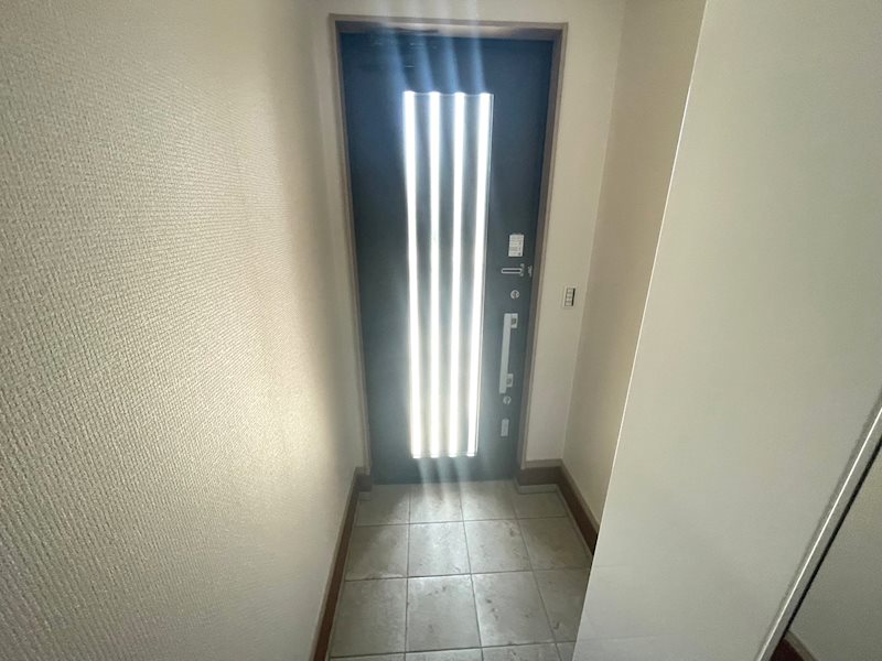 玄関　（イメージ）