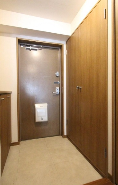 玄関　別部屋参考写真です★