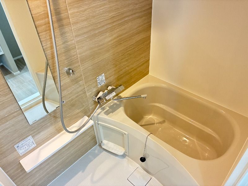 バス・シャワールーム　ゆったり過ごせるお風呂です