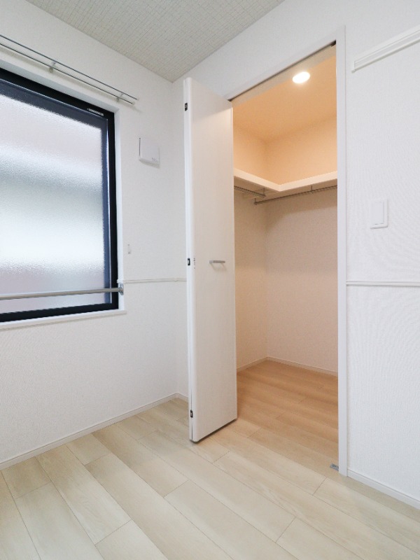 収納　図面と現状に相違がある場合には現状を優先