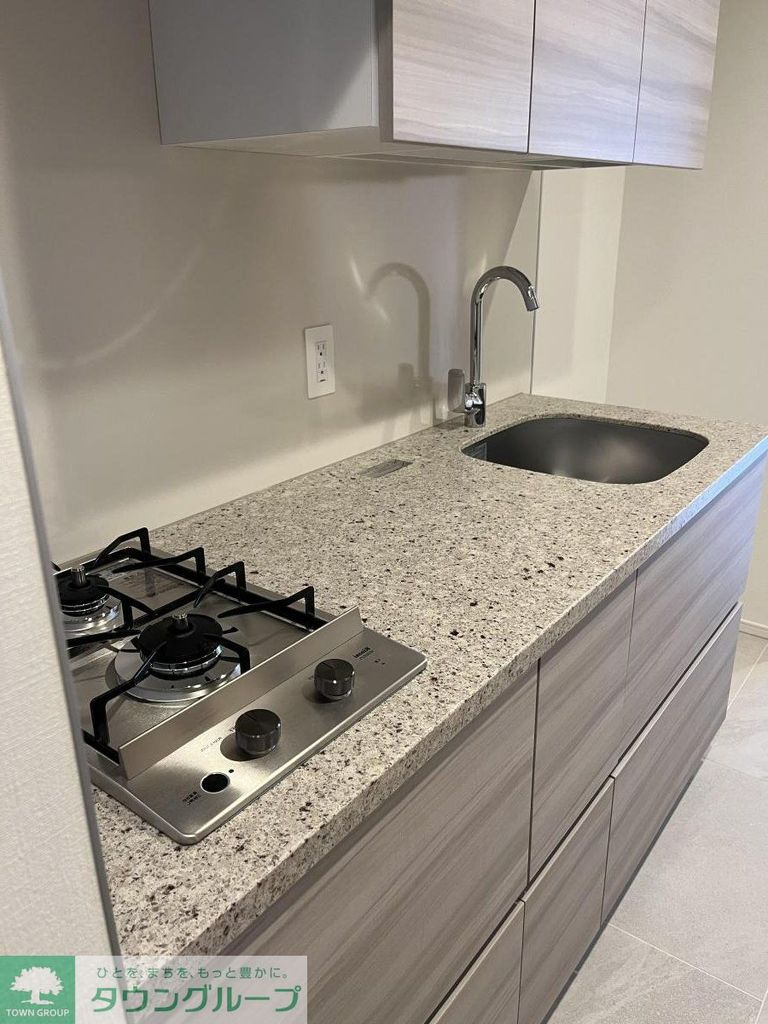 キッチン　※同じ間取りの別の部屋です