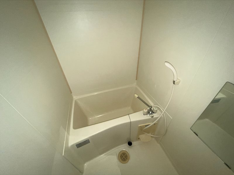 バス・シャワールーム　別号室イメージ