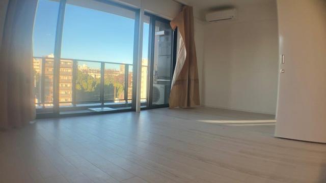 居室・リビング　フローリング（床暖房付）