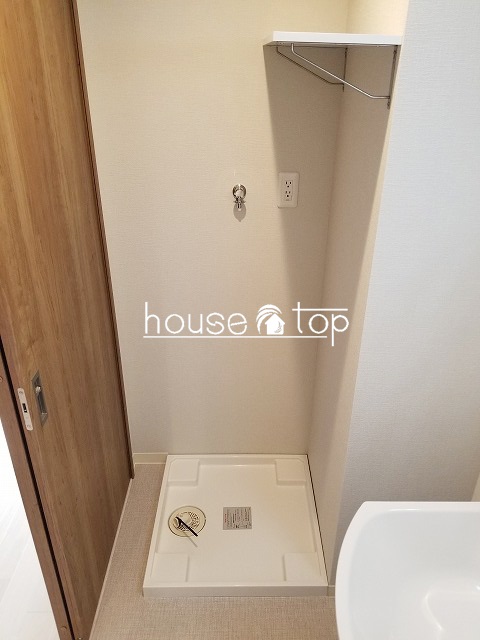 その他設備　室内に洗濯機も設置可能です