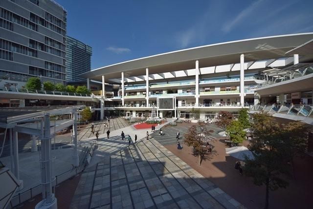 ショッピングセンター　ラゾーナ川崎プラザ（ショッピングセンター）まで960m