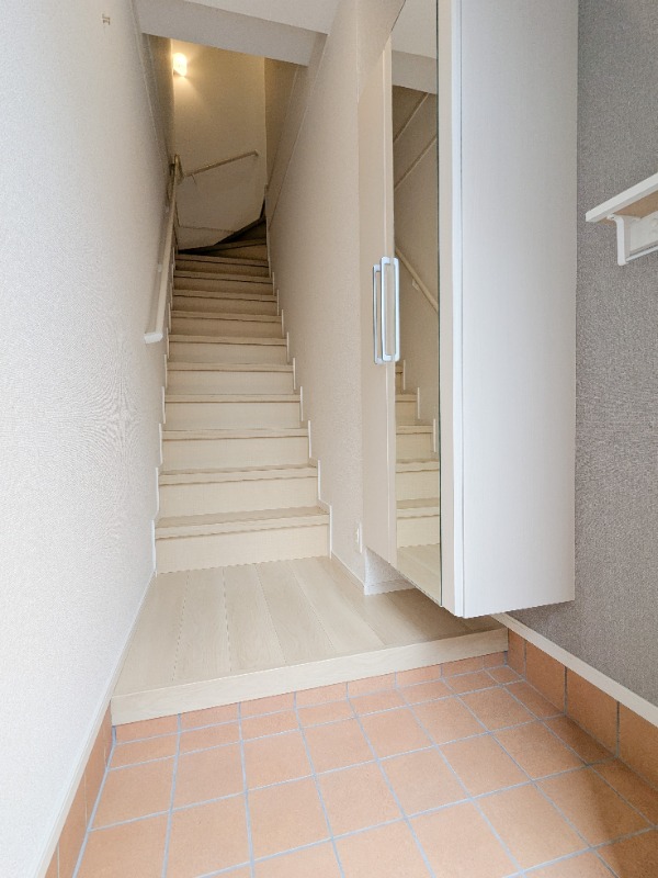 玄関　図面と現状に相違がある場合には現状を優先