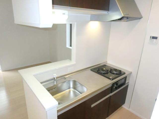 キッチン　★お料理しやすいガス2口システムキッチンです★