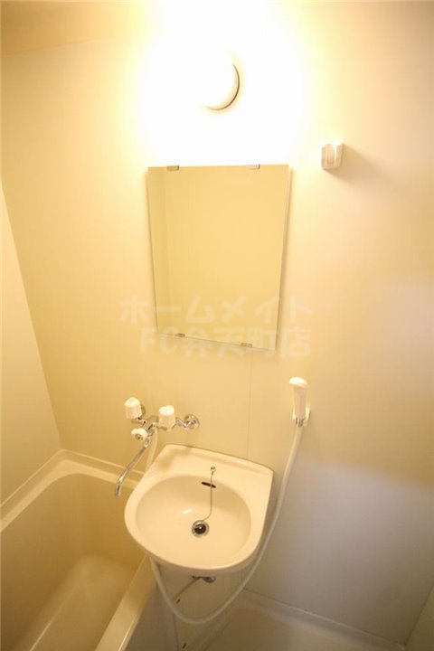 洗面設備　洗面所