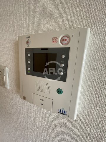 セキュリティ　リーガル福島駅前　TVモニター付きインターホン