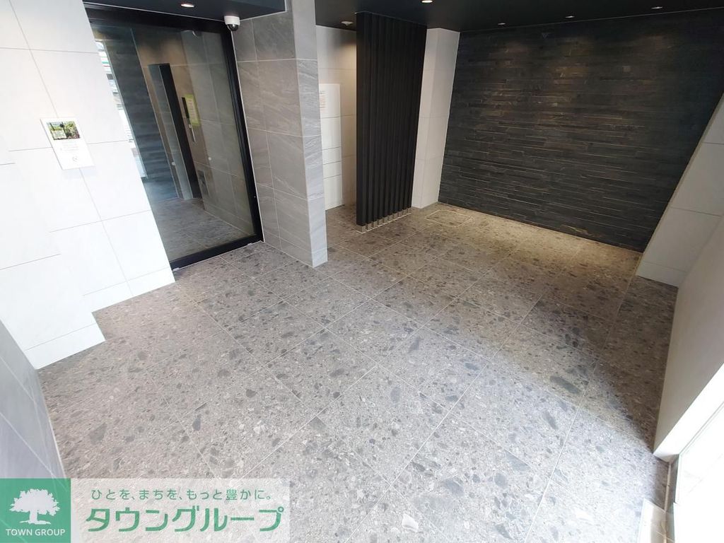 エントランス　エントランス