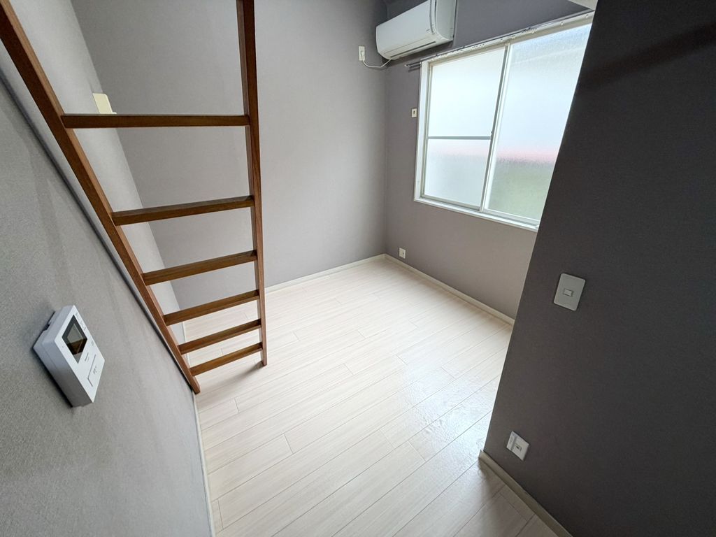 居室・リビング　庭