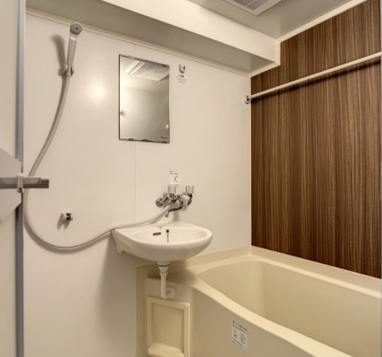 バス・シャワールーム　別部屋参考写真