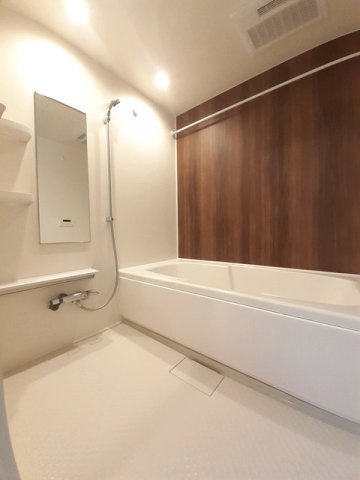 バス・シャワールーム　お風呂です