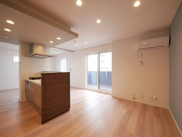 居室・リビング　同型イメージ