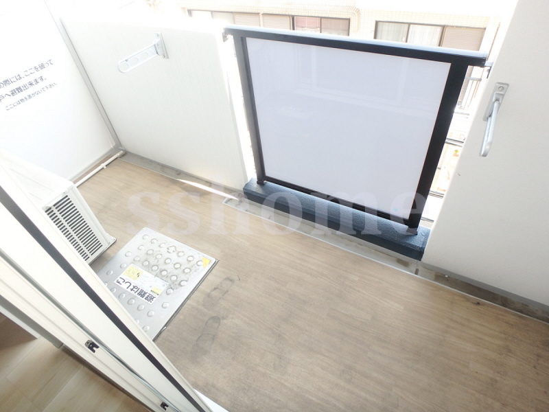 バルコニー　バルコニー