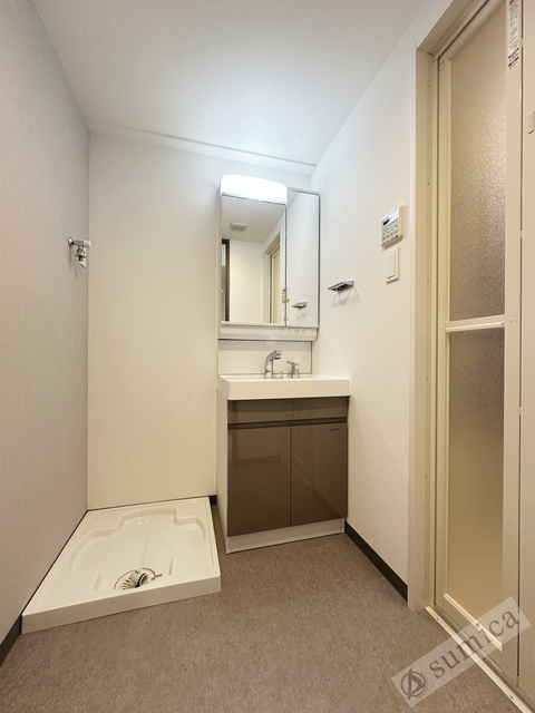 洗面設備　シャンプードレッサー・朝シャンはこちらで♪♪